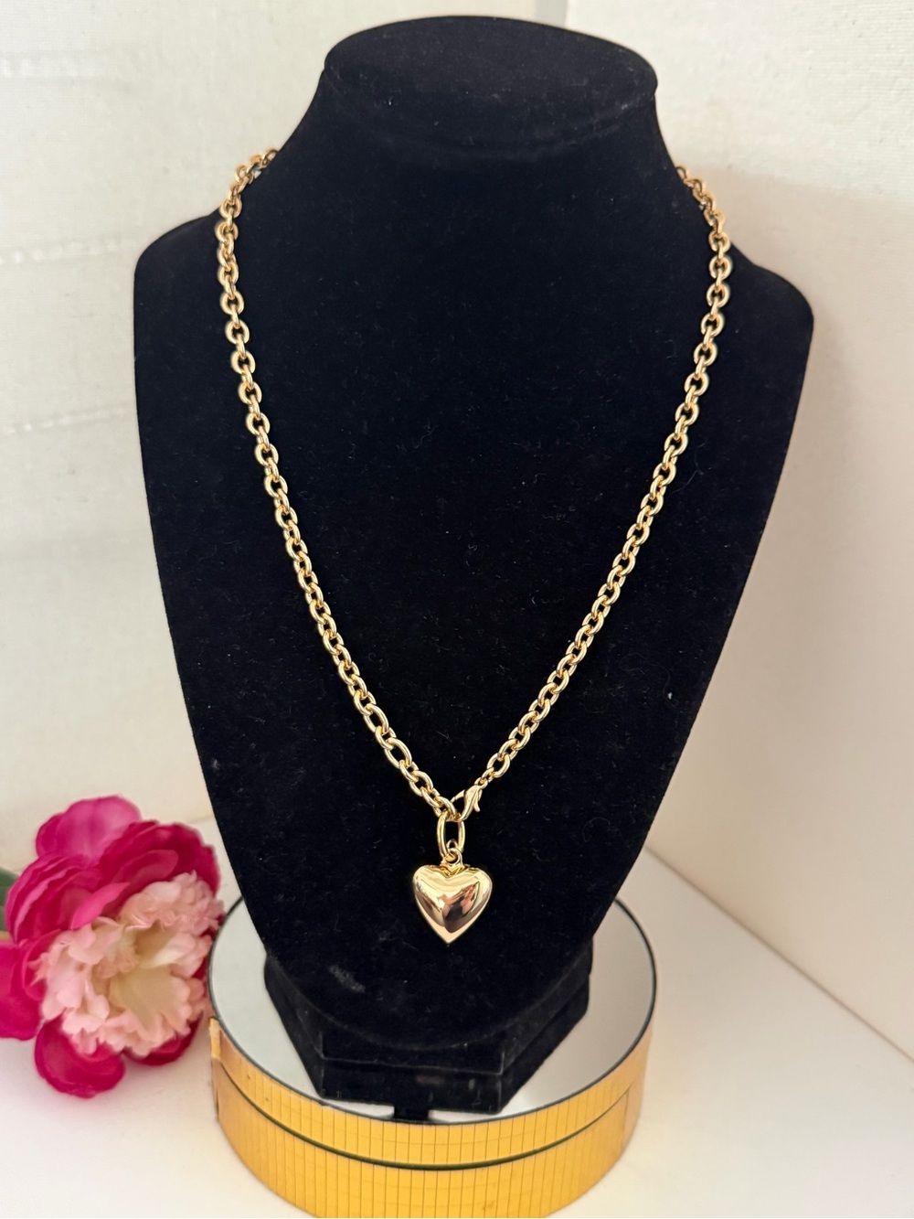 Roxanne Assoulin The Mini Puffy With Detachable Heart Charm Necklace NEW
